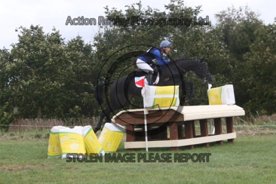 LITTLE DOWNHAM BE HT OCT 2023 SUN NOVICE